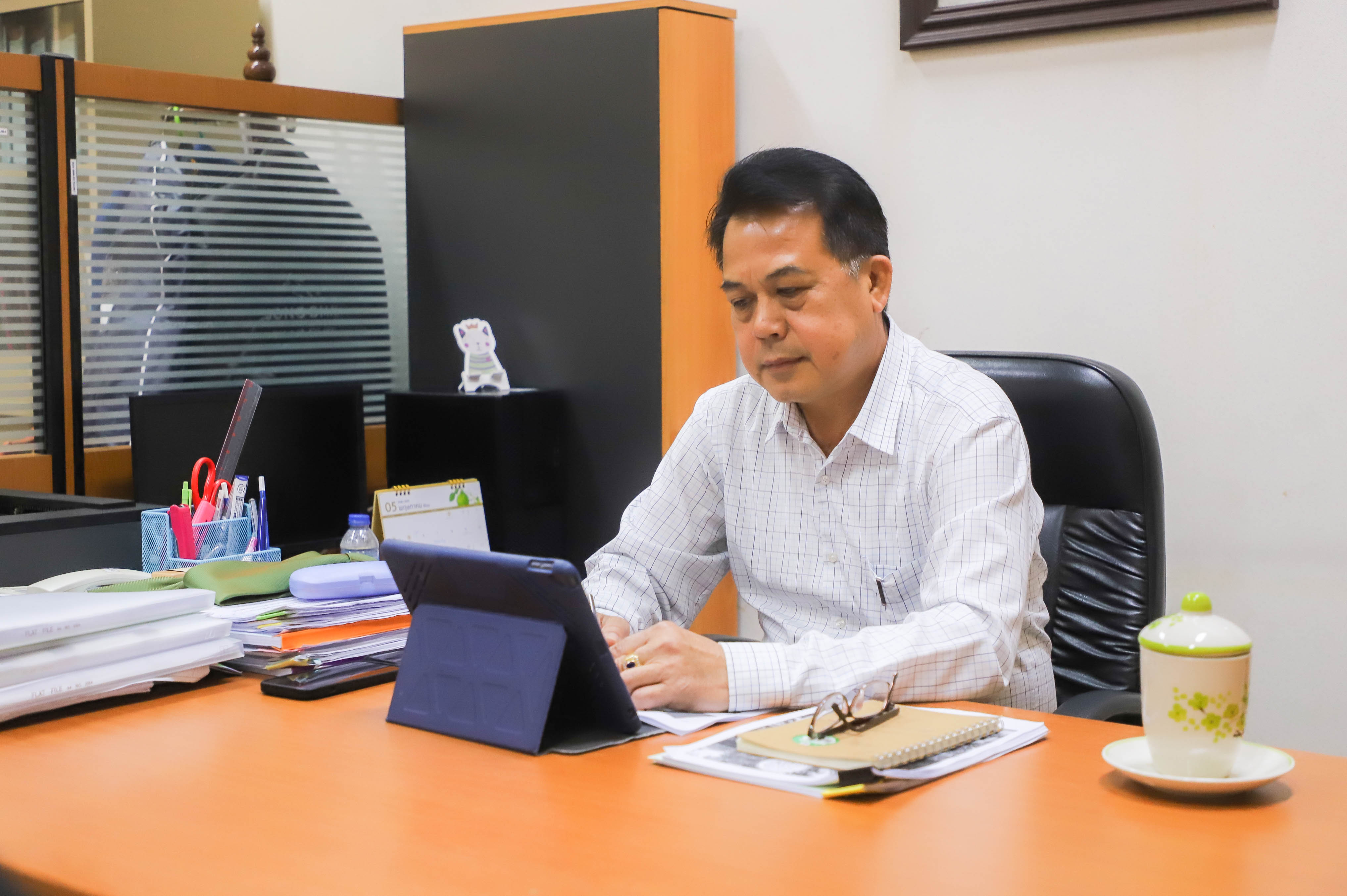 title - ผู้ตรวจราชการกรม ร่วมประชุมคณะทำงานจัดงาน Kick off การมอบโฉนดต้นไม้และโฉนดต้นยางพารา ประชุมครั้งที่ 2/2568 ผ่านระบบออนไลน์ Zoom Meeting